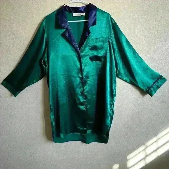 Victoria's Secret Other - Victoria’s Secret Vintage Gold Label Sleep Shirt Blue Green Button Down Women LG